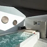 Villa Izabela Emporio (Santorini)