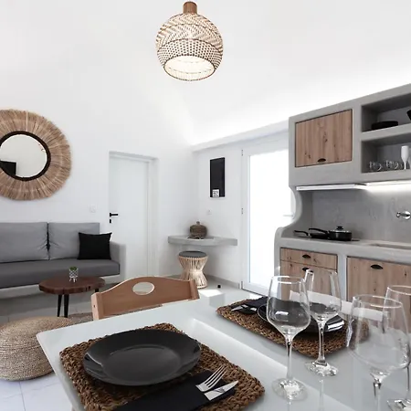 ヴィラ Izabela Emporio (Santorini)