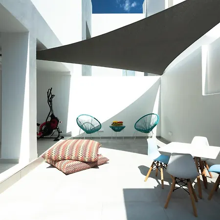 Villa Izabela Emporio (Santorini)