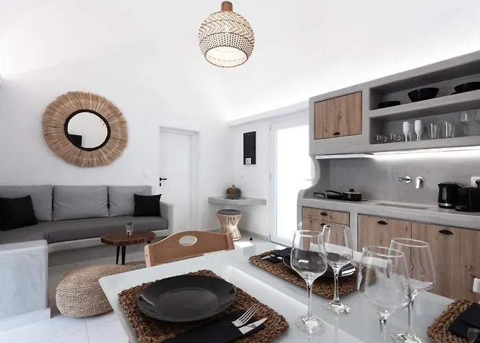 Villa Izabela Emporio (Santorini)